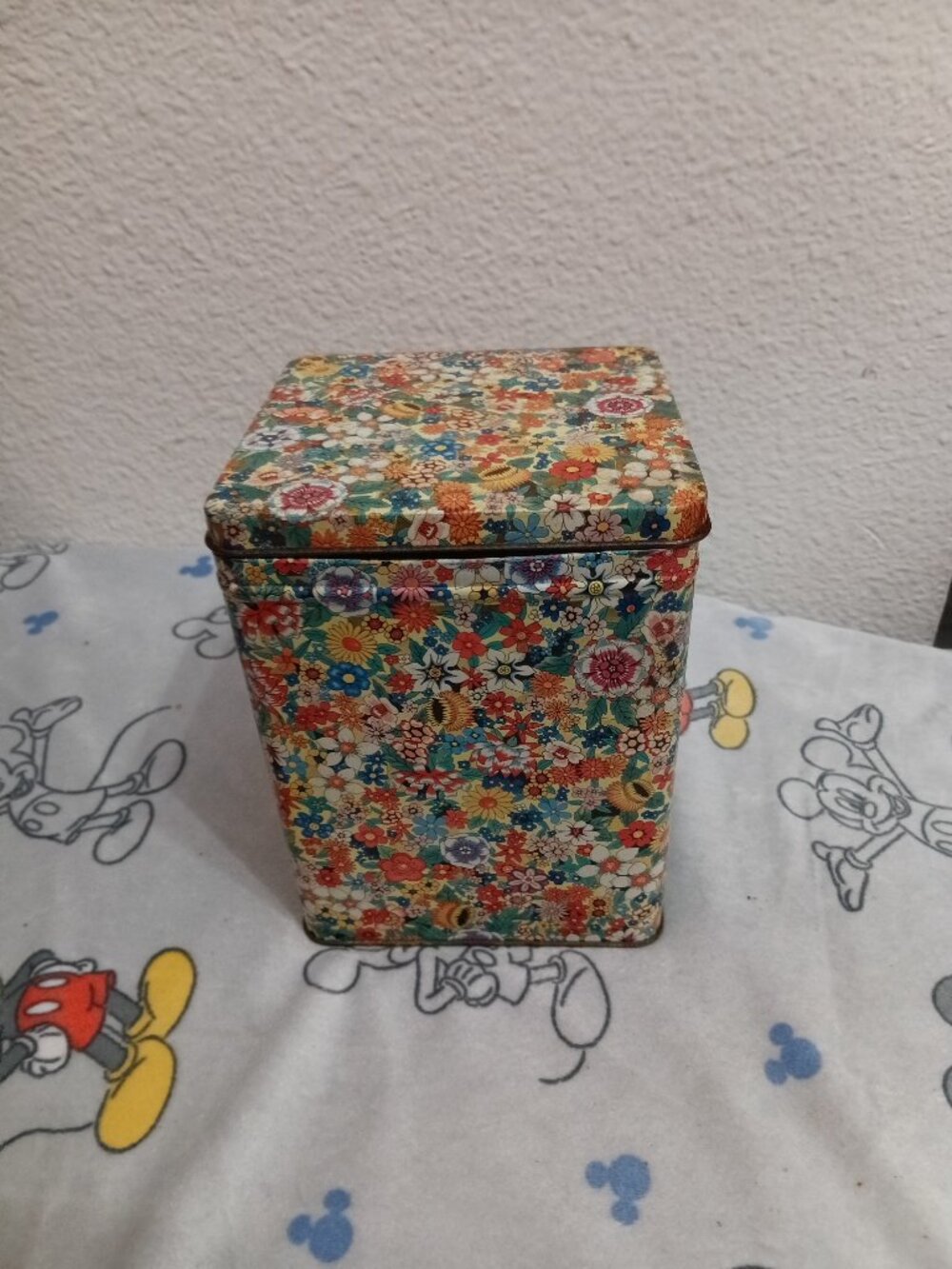 Daher Tin Container (Selling As Is)
